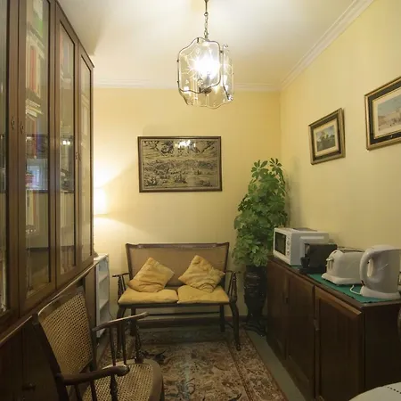 Casa Da Eca De Queiroz * Lisbon